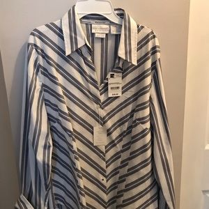 Pinstriped stretch Blouse